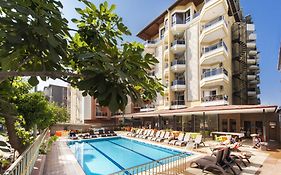 Kleopatra Ada Beach Hotel